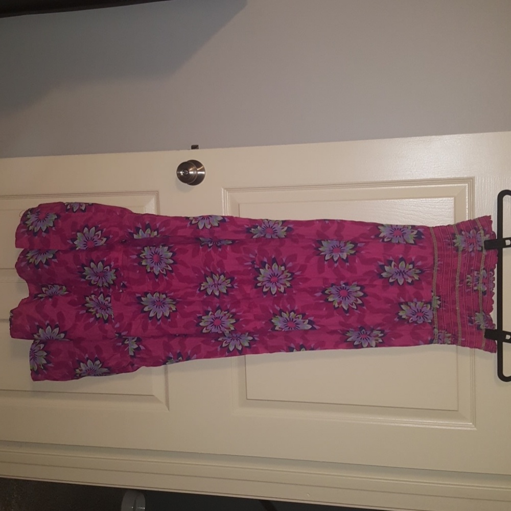 Old navy strapless flower dress
